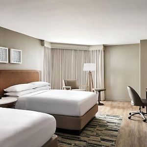 Queen Room Two Queen Beds Adapted Tub Mobility Hearing Accessible